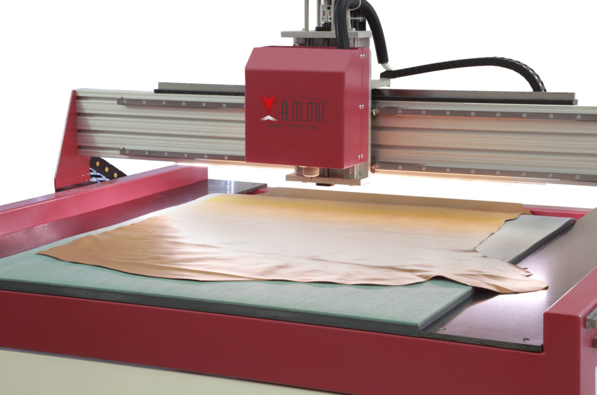Pantografo CNC da taglio tessuti TANG IT 1000 - immagine 4