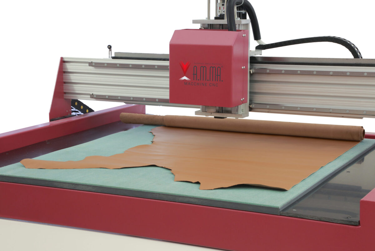 Pantografo CNC da taglio tessuti TANG IT 1000 - immagine 5